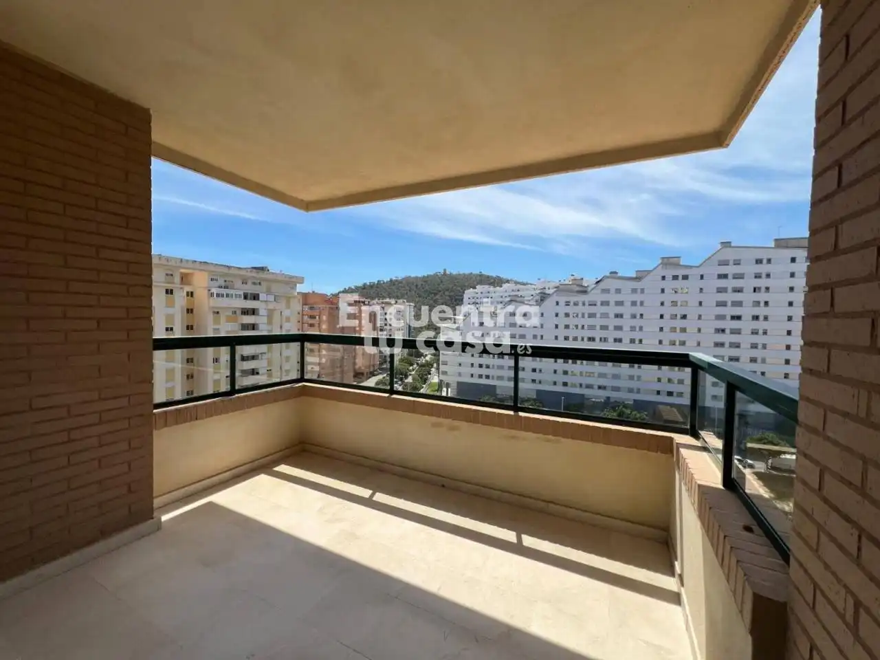 Vista exterior de Pis en venda en Villajoyosa / La Vila Joiosa amb Aire condicionat, Calefacció i Terrassa