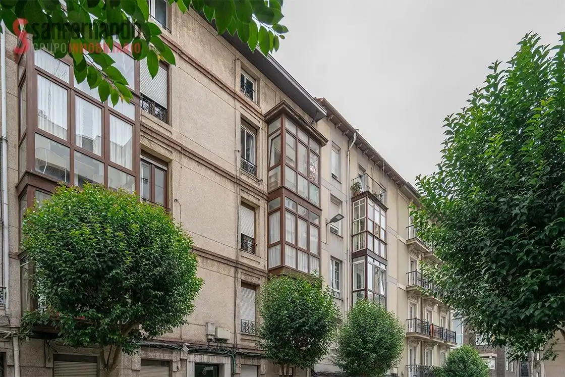 Vista exterior de Piso en venta en Santander con Calefacción y Parquet
