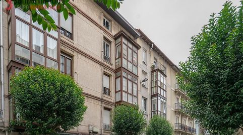 Foto 3 de Piso en venta en Calle Perines, Numancia - San Fernando, Santander