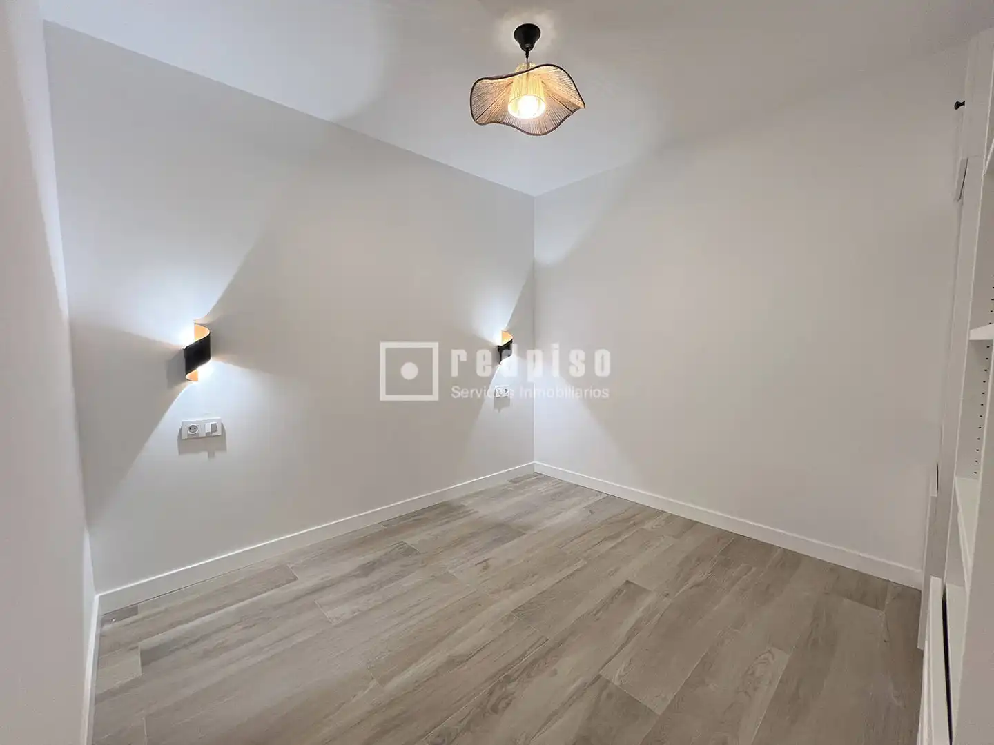 Habitación de Piso en venta en Madrid con Aire acondicionado, Calefacción y Alarma