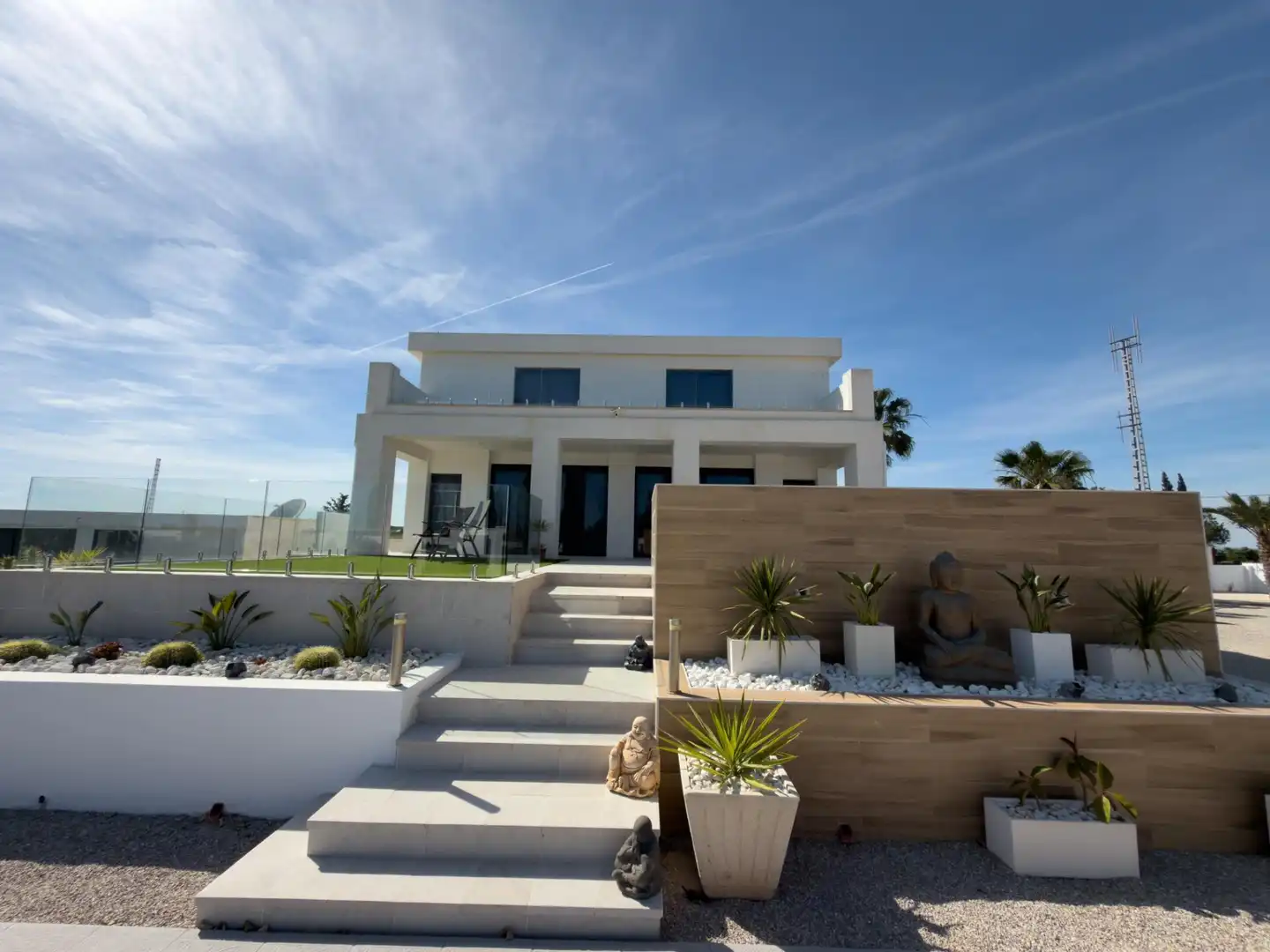 Vista exterior de Casa o xalet en venda en Los Montesinos amb Aire condicionat, Calefacció i Jardí privat