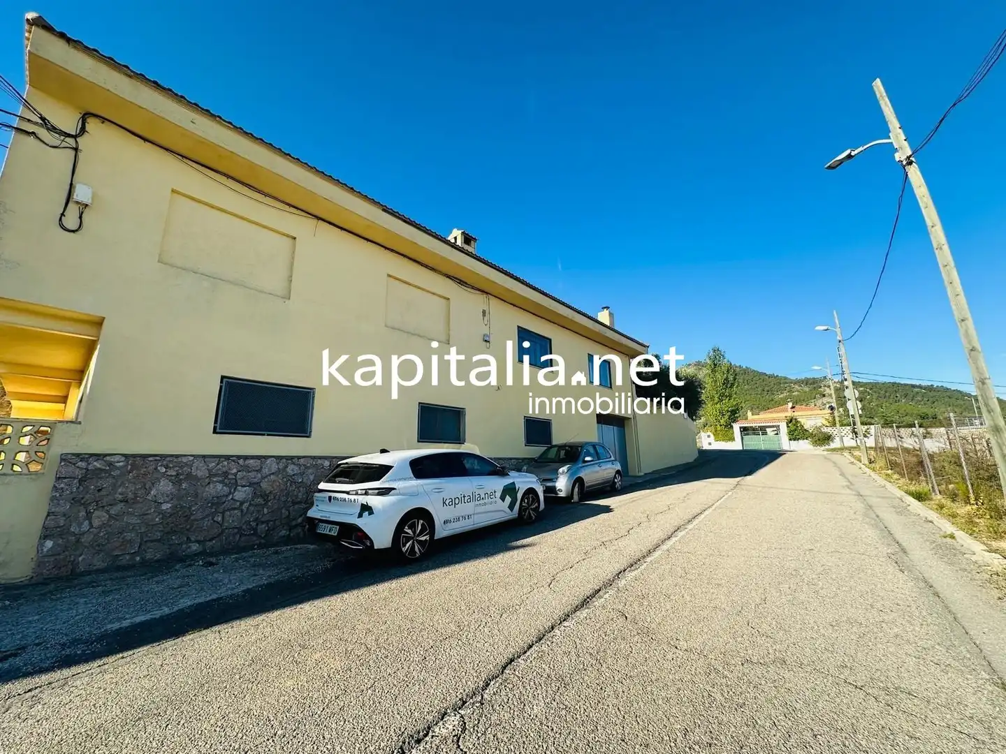 Vista exterior de Casa o chalet en venta en La Font de la Figuera con Calefacción, Jardín privado y Trastero