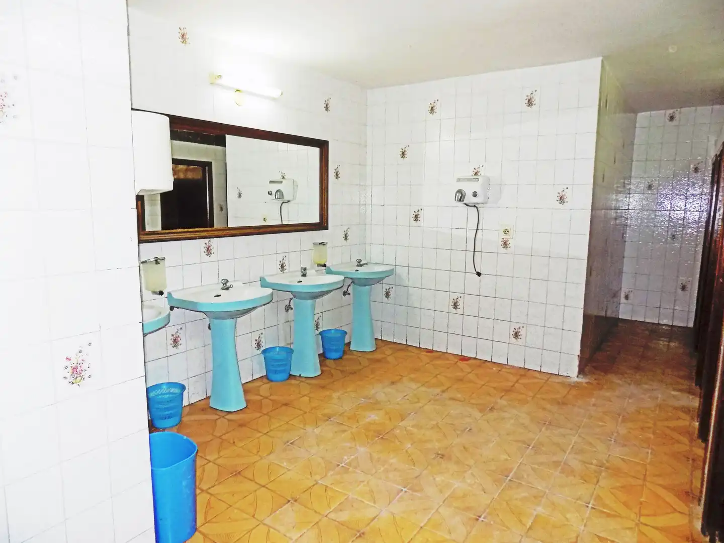 Baño de Edificio en venta en Torremocha del Campo