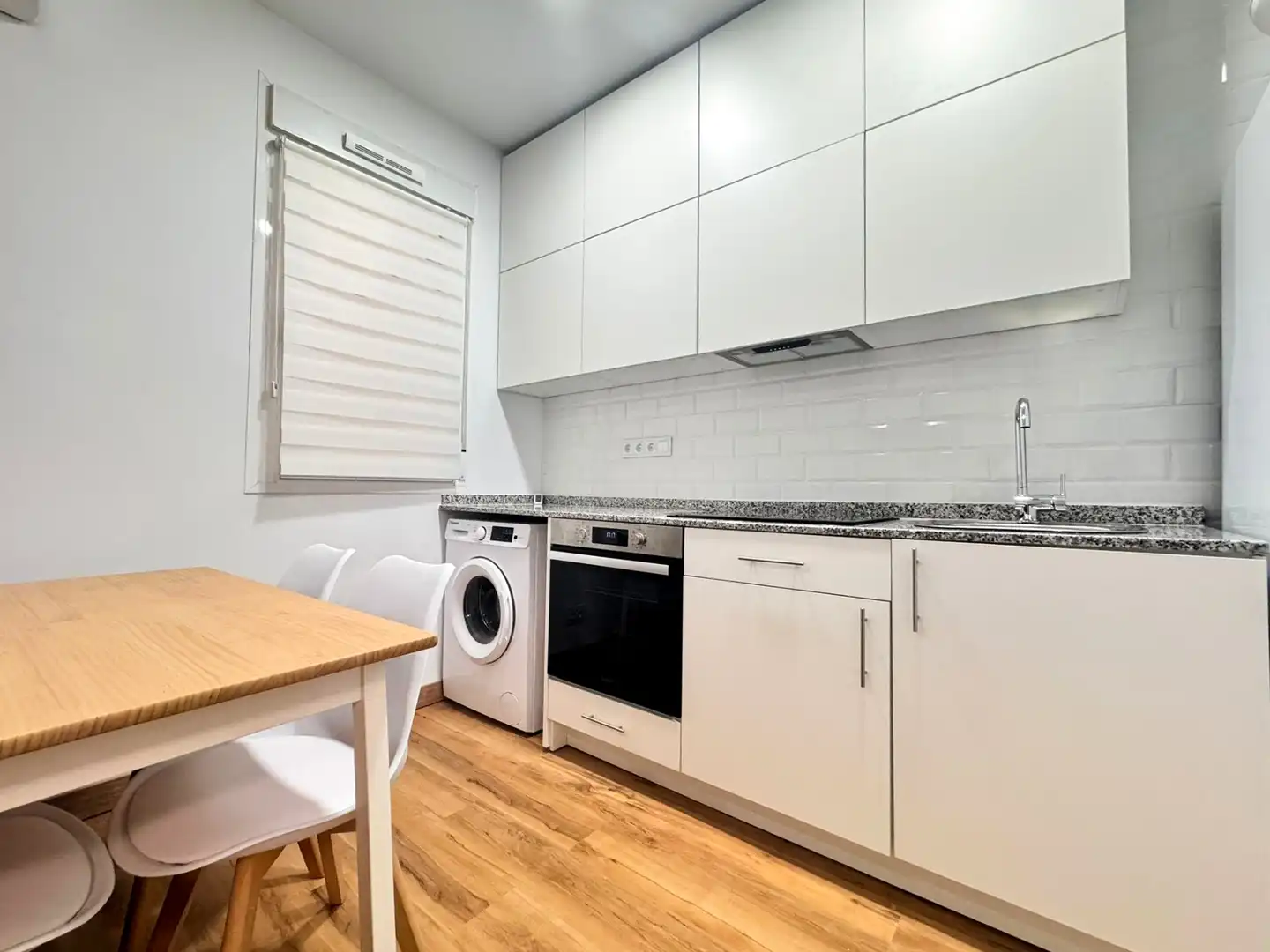 Cocina de Piso en venta en Madrid con Aire acondicionado, Amueblado y Horno