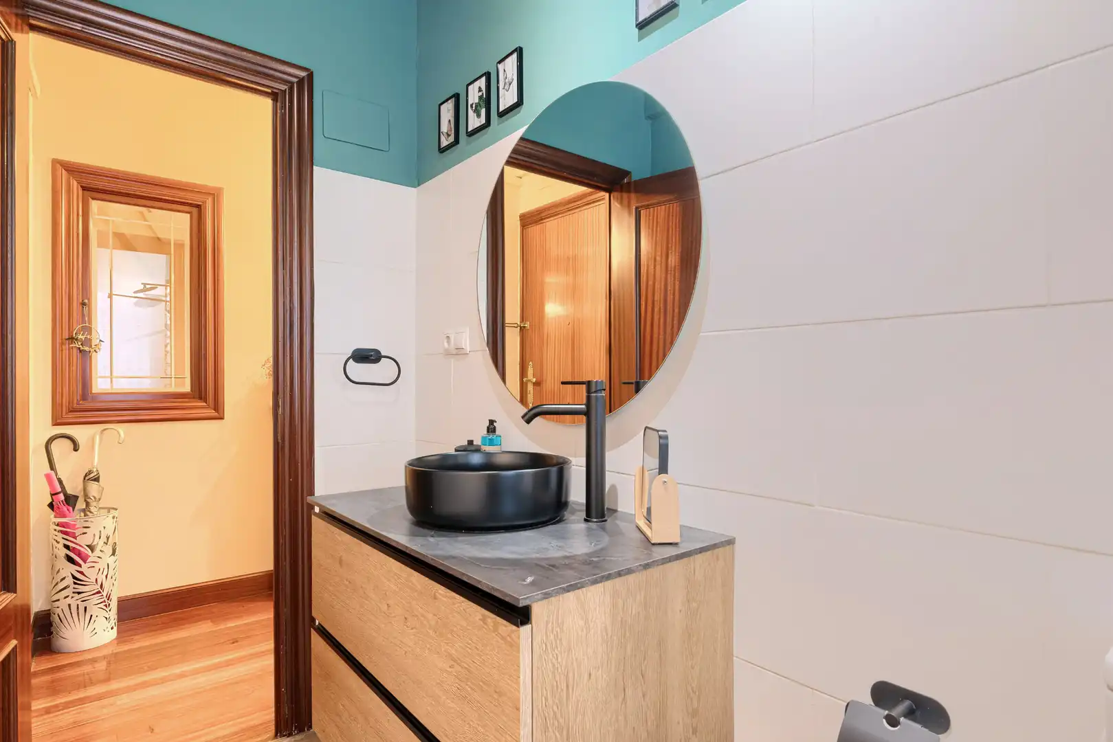 Baño de Apartamento de alquiler en Bilbao  con Calefacción, Amueblado y Lavadora