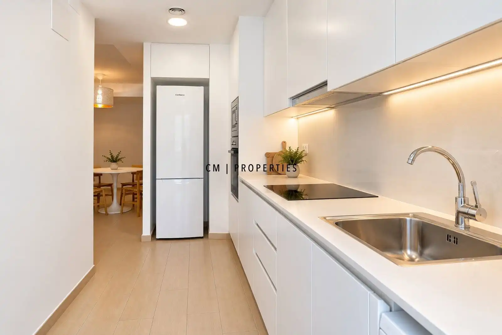 Cocina de Piso de alquiler en Valencia con Aire acondicionado, Calefacción y Terraza
