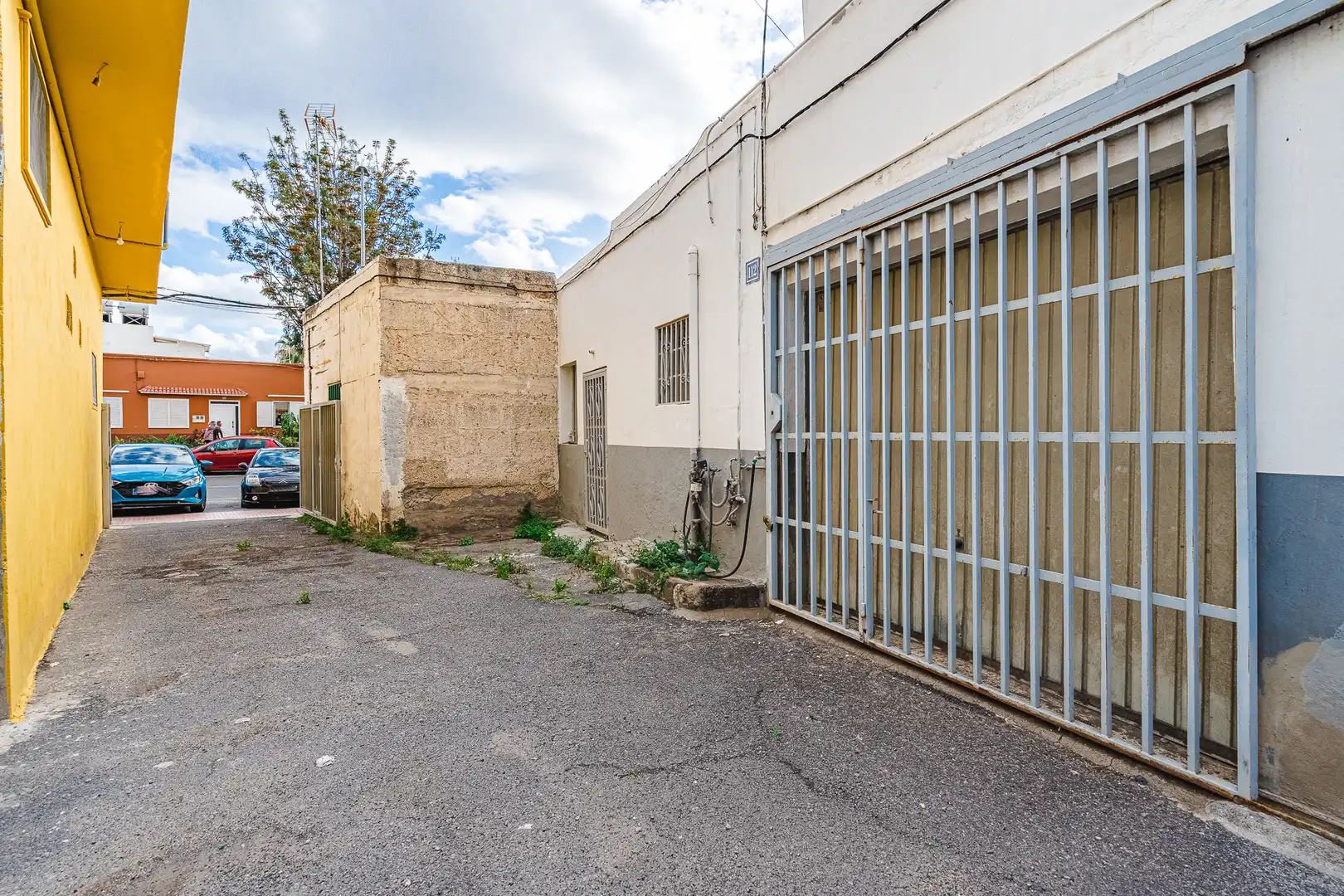 Außenansicht von Residential zum Verkauf in Arona