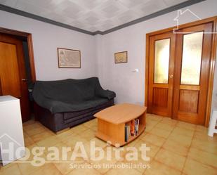 Sala d'estar de Casa o xalet en venda en Benaguasil amb Aire condicionat, Terrassa i Traster