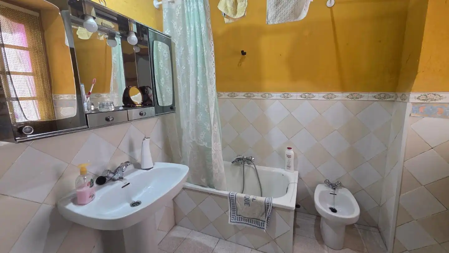 Bany de Casa o xalet en venda en Leganiel