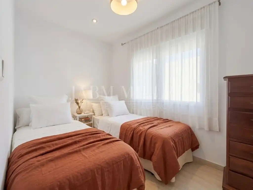 Habitación de Piso en venta en Los Alcázares con Aire acondicionado, Calefacción y Amueblado