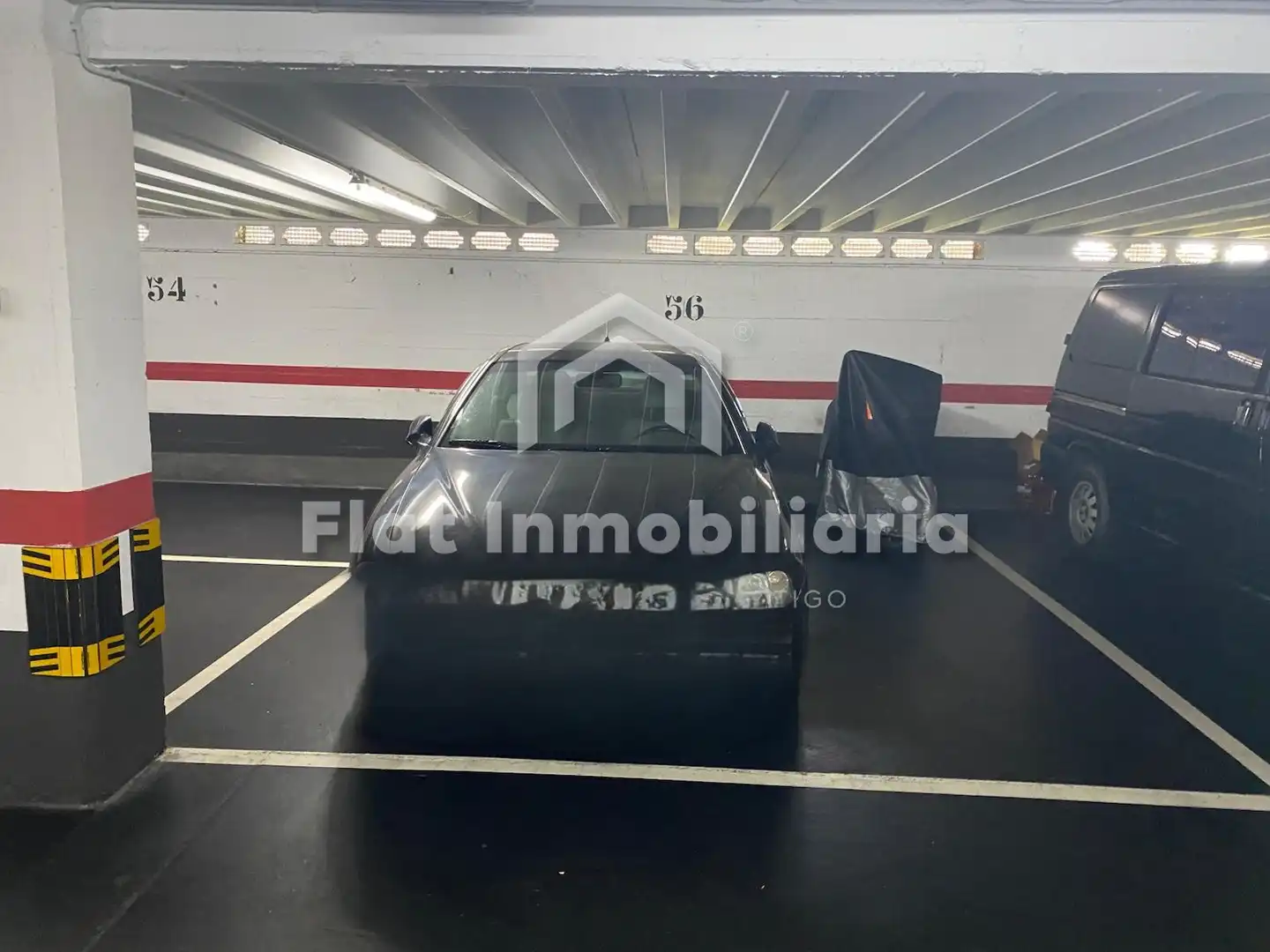 Parking de Piso en venta en Castro-Urdiales con Calefacción, Parquet y Terraza