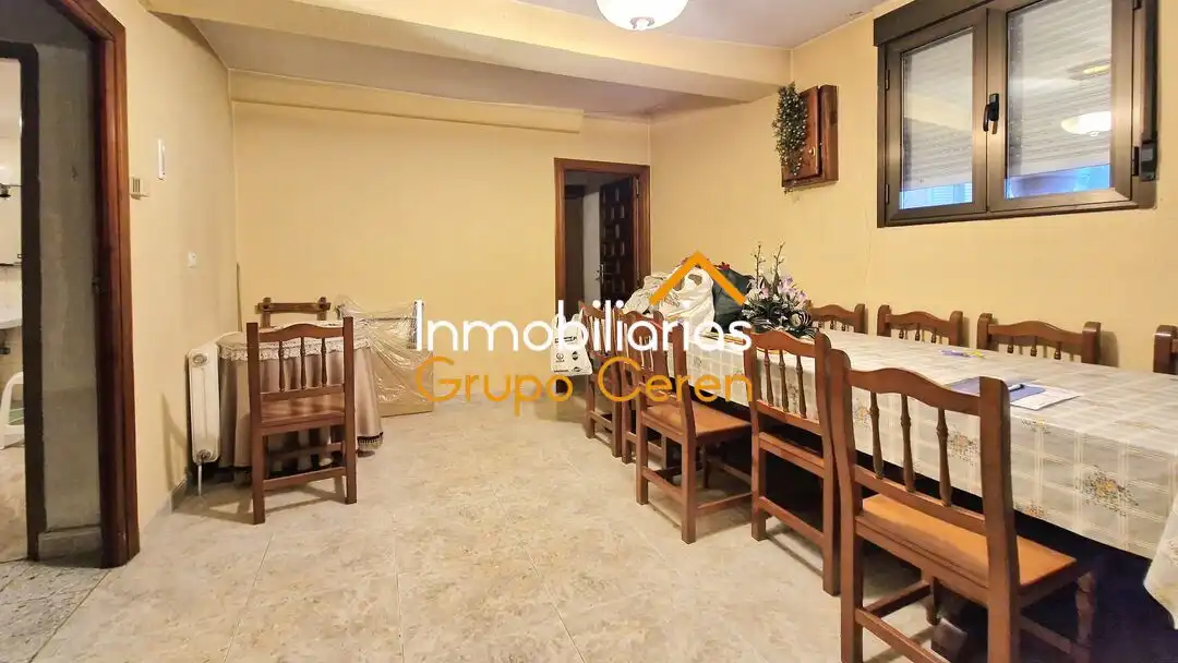 Casa o chalet en venta en Villarejo con Calefacción, Jardín privado y Trastero