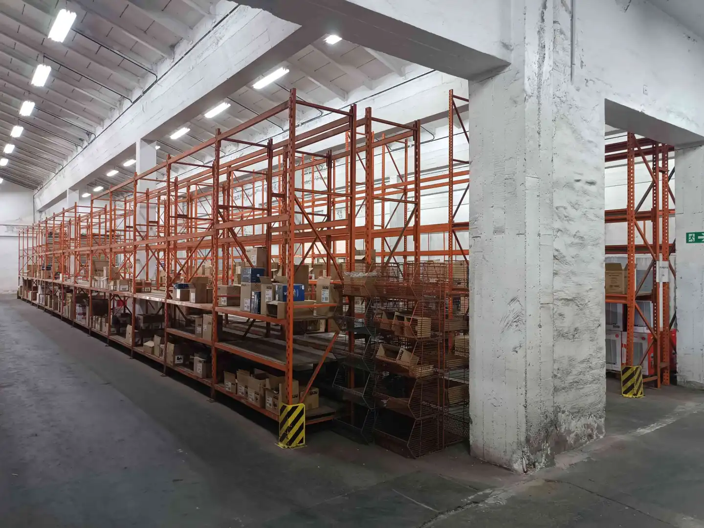 Nave industrial en venta en Derio