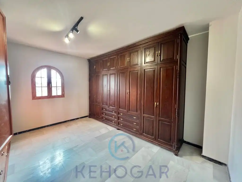 Casa o chalet en venta en Dos Hermanas con Piscina