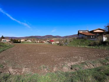 Terreny residencial en venda a San Millán / Donemiliaga