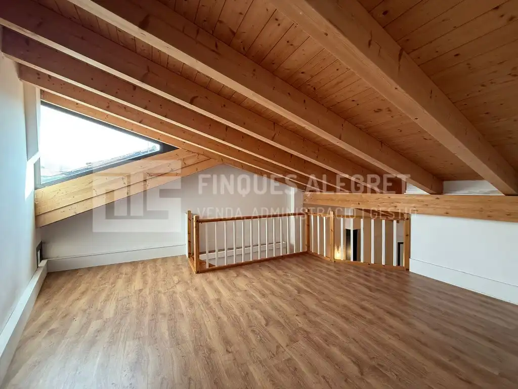 Dúplex en venta en Baix Pallars