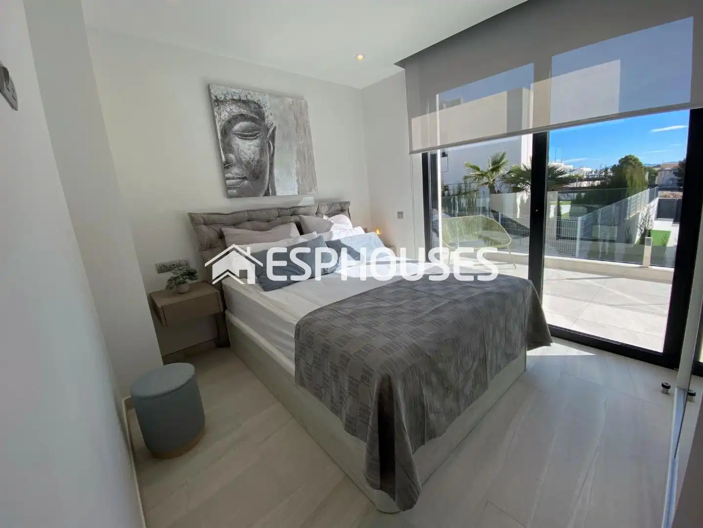 Habitación de Casa adosada en venta en Finestrat con Aire acondicionado, Terraza y Piscina