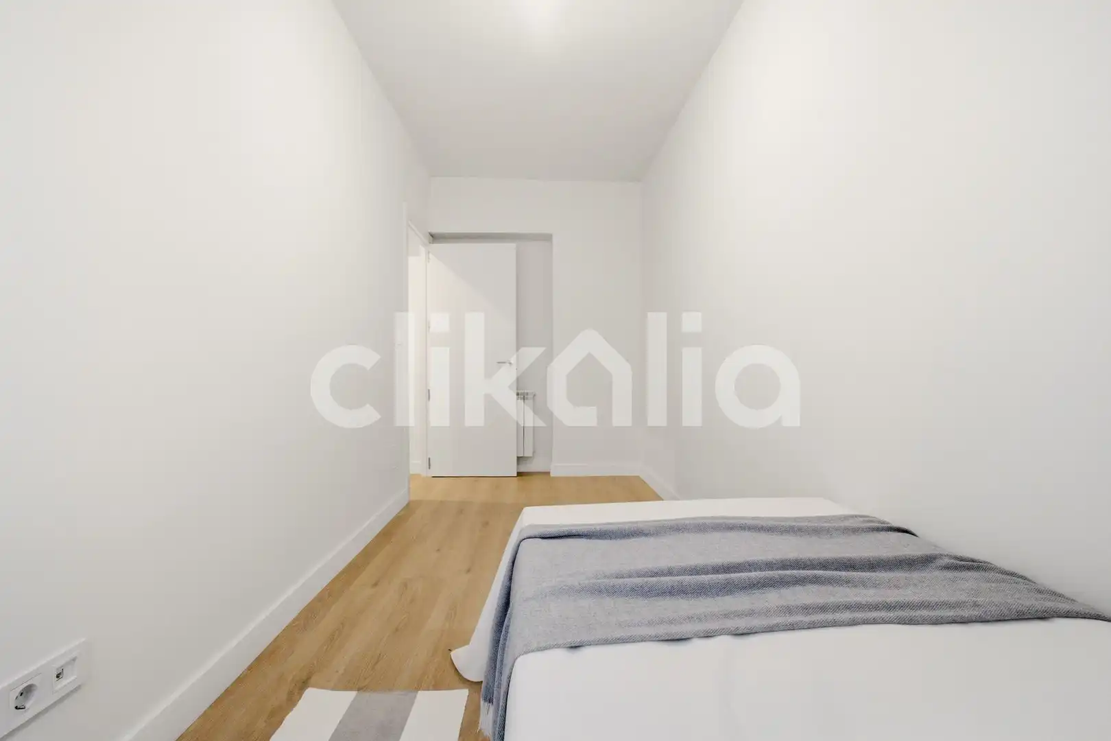 Habitación de Piso en venta en Madrid con Aire acondicionado y Calefacción