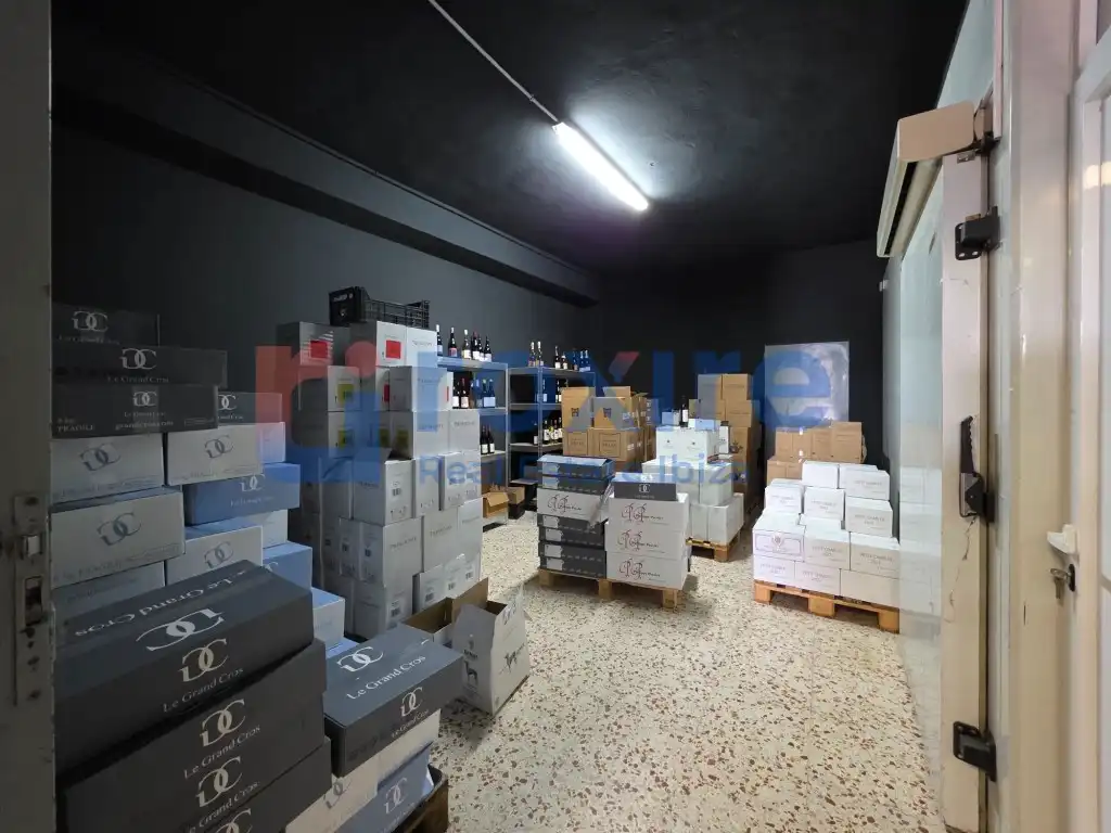 Edificio en venta en Sant Josep de sa Talaia