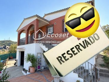 Detached house with garden for sale in Vallirana