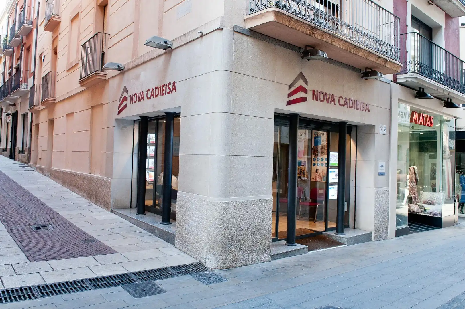 Local commercial à louer à Carrer Besalú 12, imagen 7