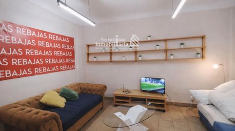 Foto 2 de Piso de alquiler en Gran Via, Barrio del Centro, Salamanca Capital