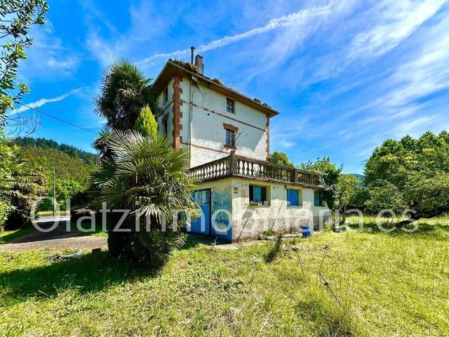 Casa-chalet en Venta en Gordexola