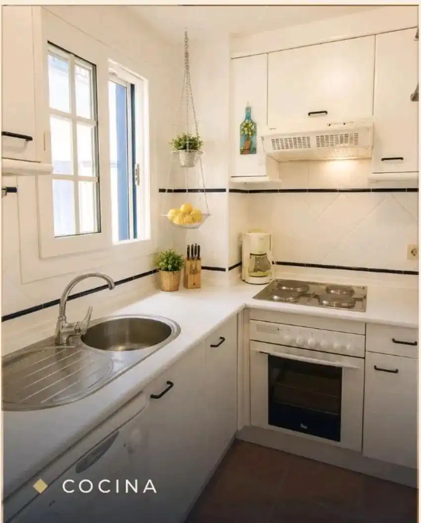 Kitchen of Flat for rent in Ayamonte  with Air Conditioner, Heating and Terrace