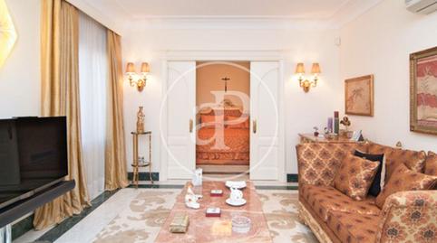 Foto 2 de Piso en venta en Calle de Alcántara, Valdeacederas, Madrid