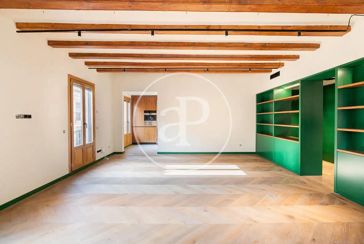 Wohnzimmer von Dachboden zum Verkauf in Barcelona mit Klimaanlage, Heizung und Terrasse