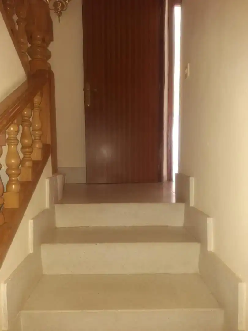 Casa adosada en venda en Castellar de Santiago amb Moblat i Balcó