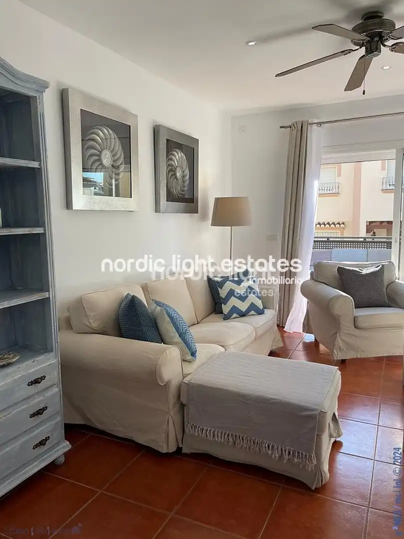 Sala de estar de Casa o chalet en venta en Nerja con Terraza y Piscina