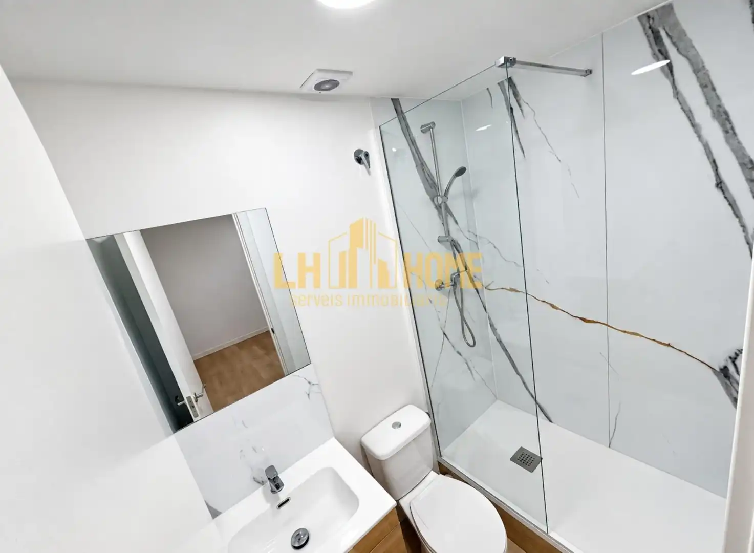 Baño de Loft en venta en Barcelona