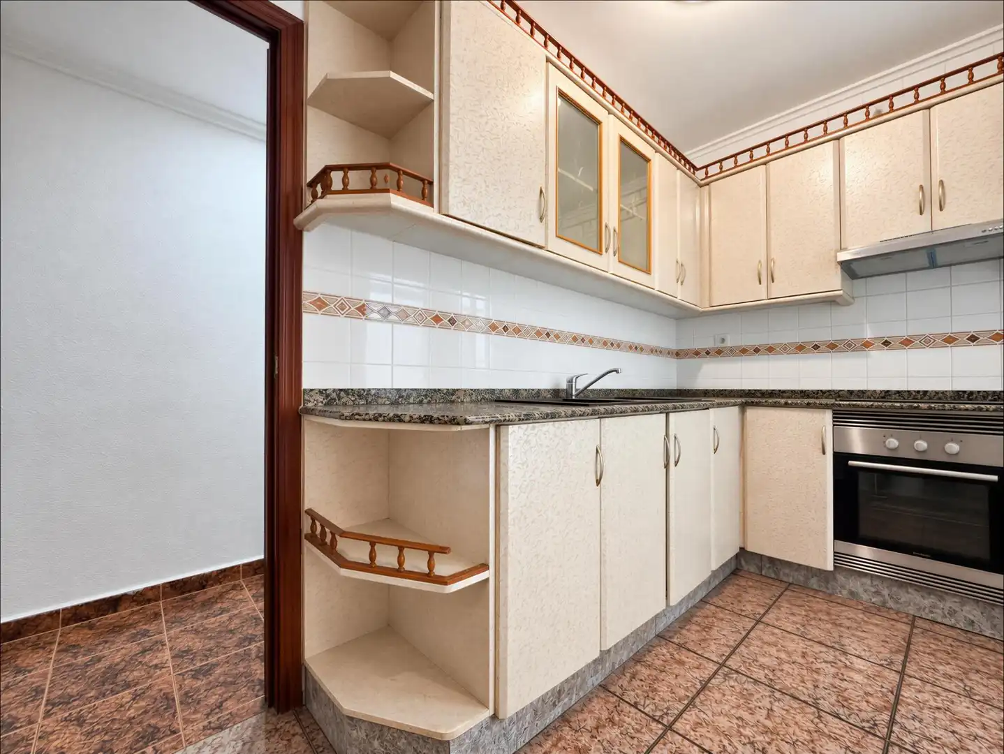 Erdgeschosswohnung mit Aufzug zum Verkauf in Casco Antiguo, imagen 14