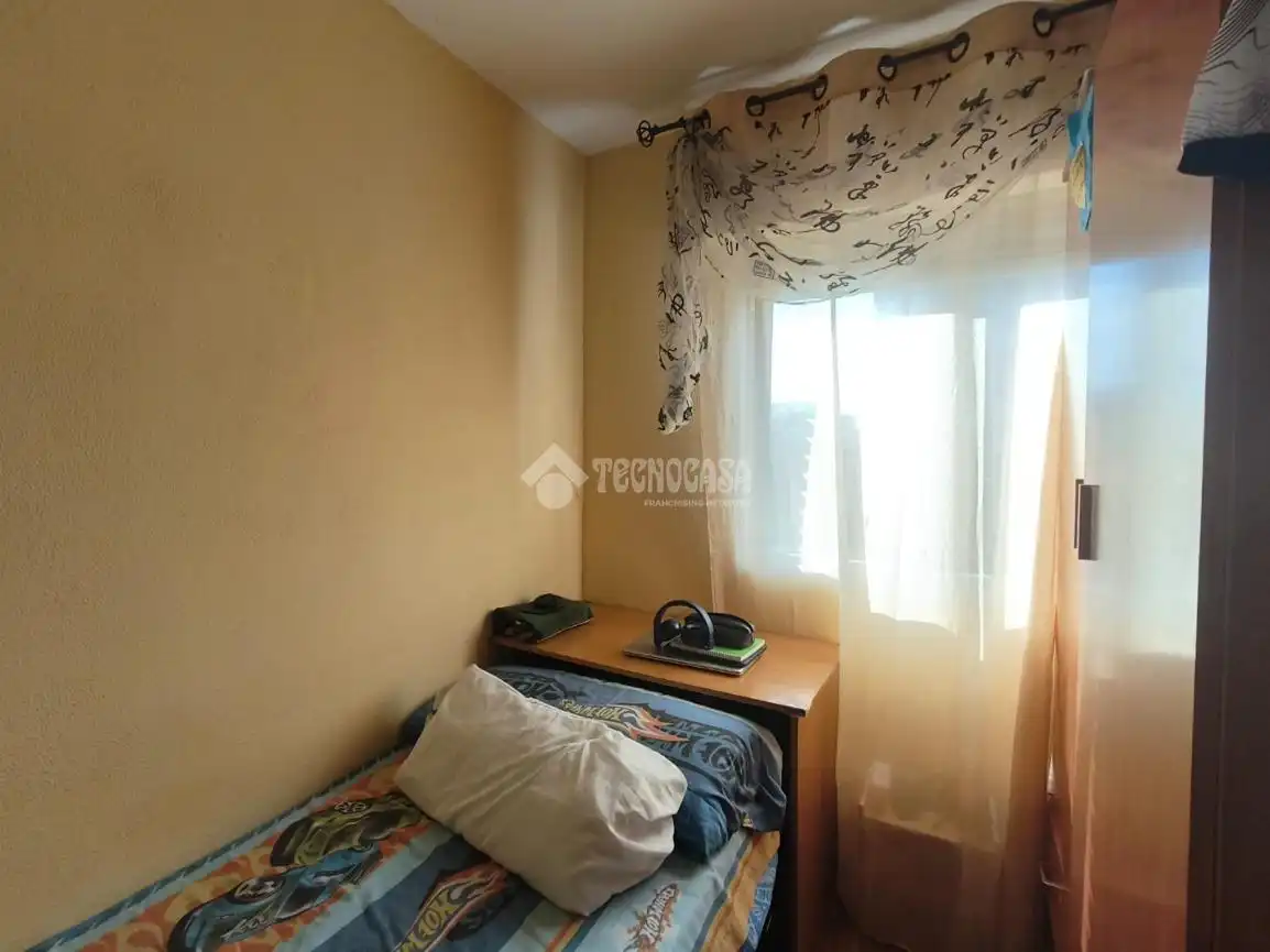 Habitación de Piso en venta en Palencia con Trastero y Balcón