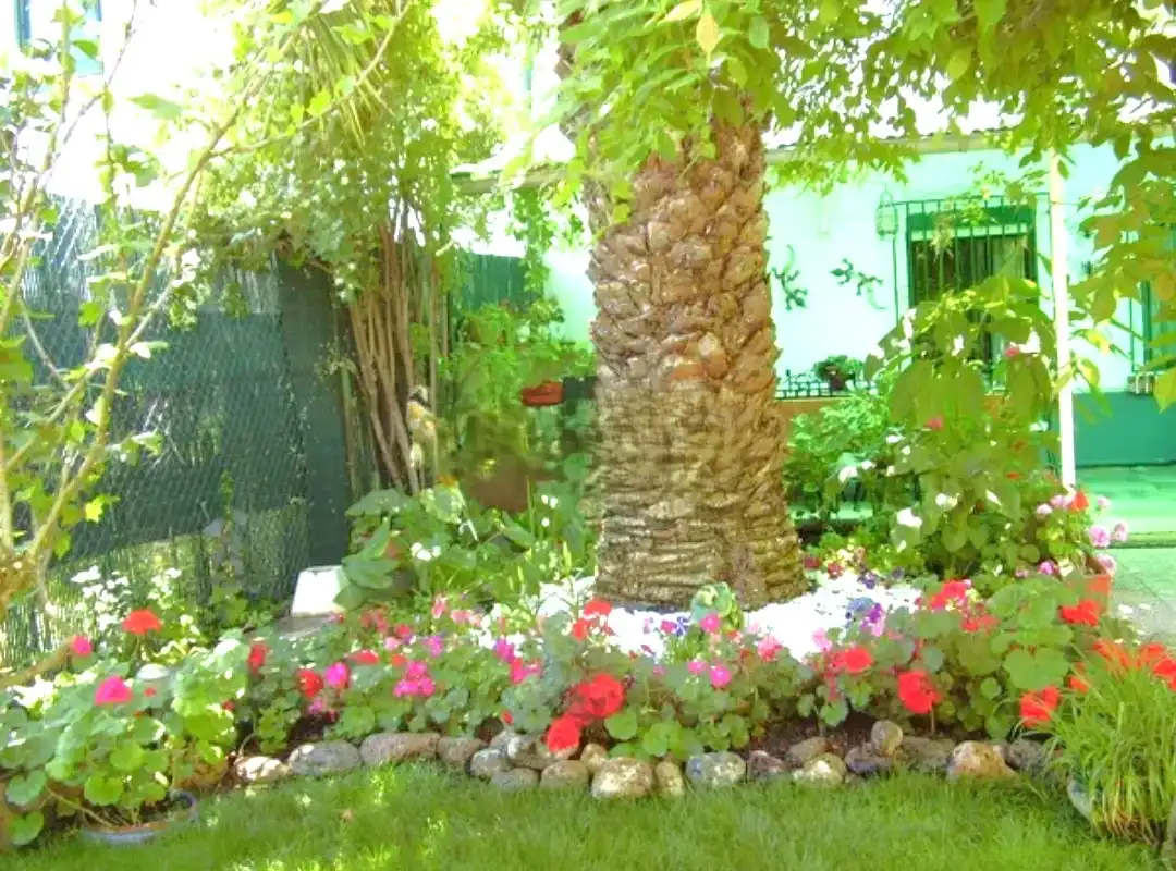 Jardí de Casa adosada en venda en  Logroño amb Calefacció, Jardí privat i Parquet