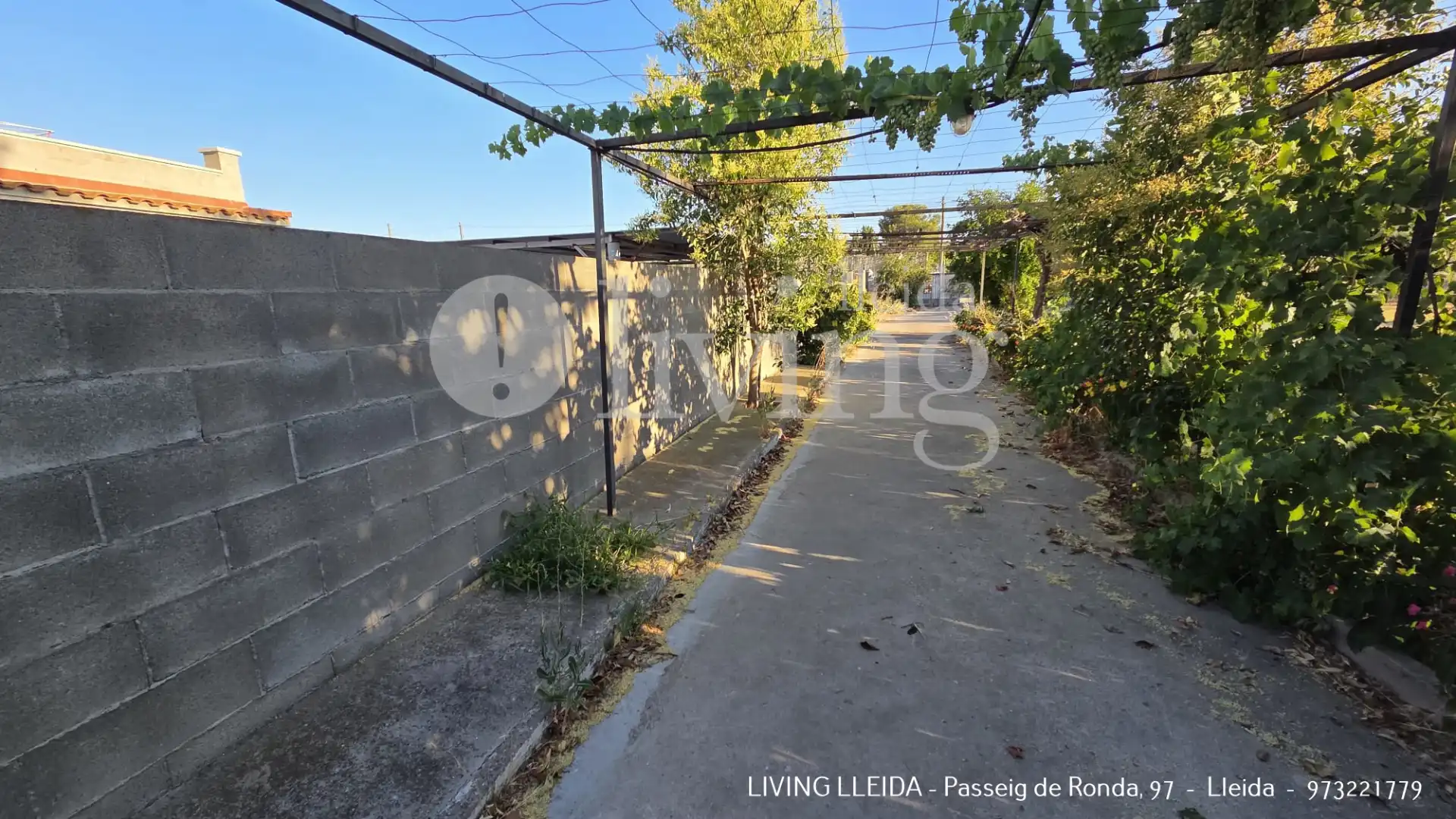 Houses for sale in Lleida  with Air Conditioner, Heating and Private garden