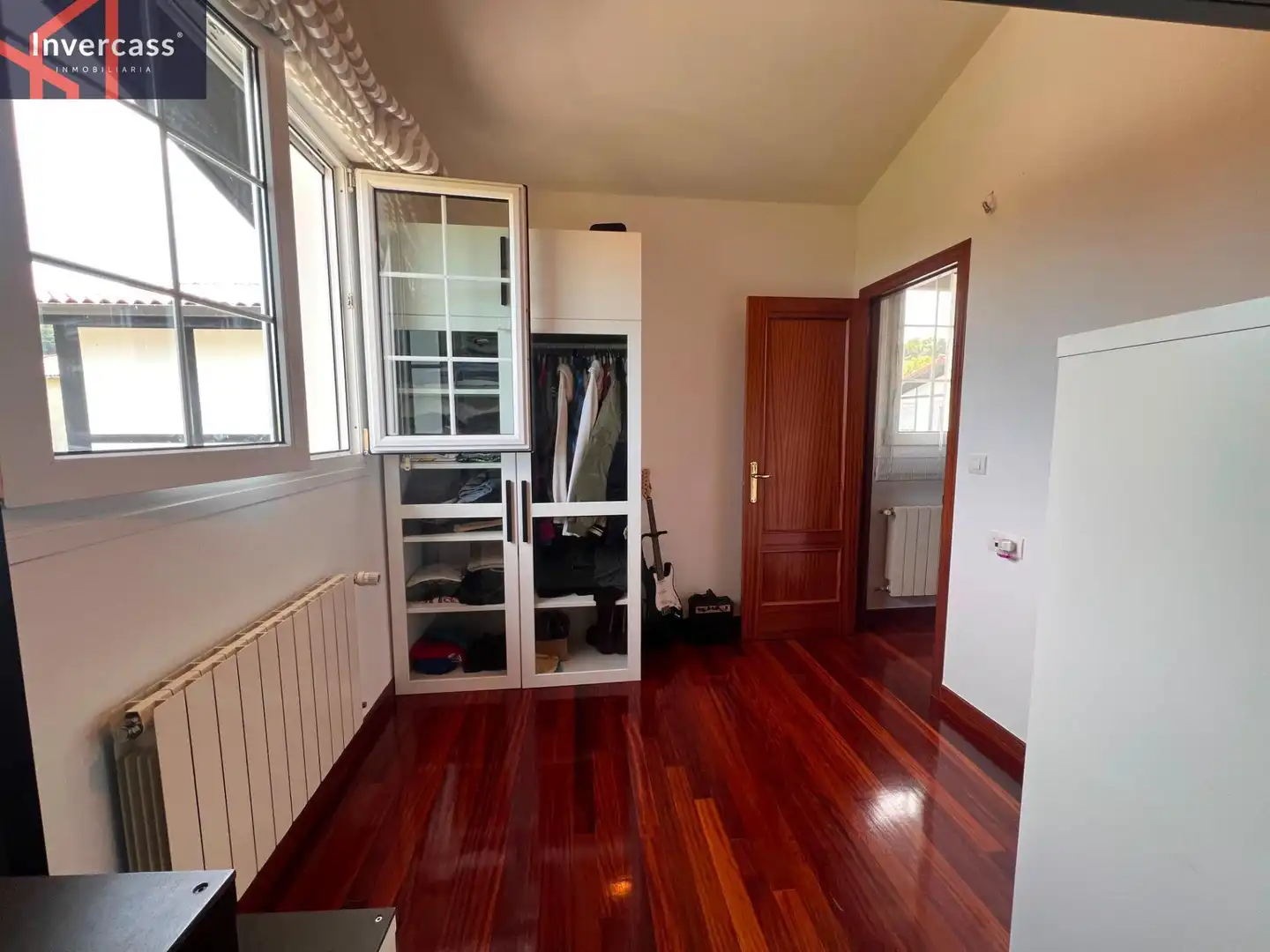 Habitación de Casa o chalet en venta en Castro-Urdiales con Calefacción, Jardín privado y Terraza