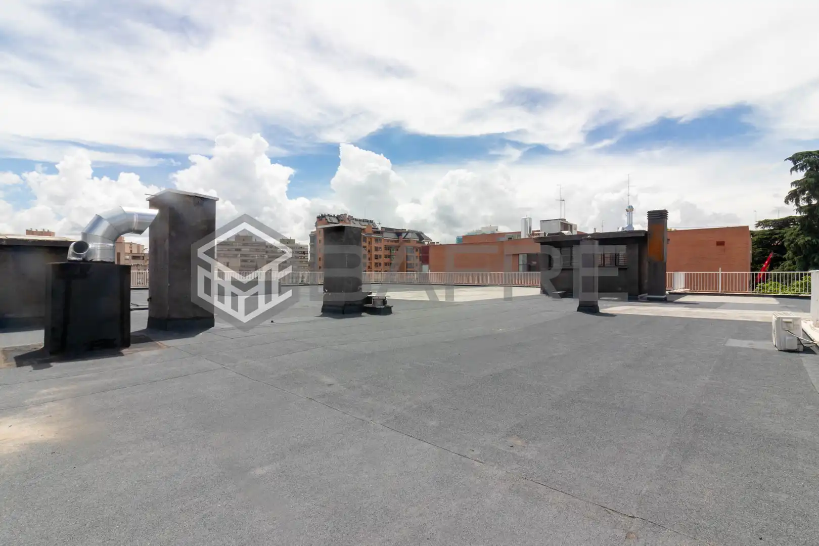 Terraza de Local en venta en Madrid