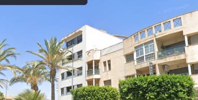 Casa adosada en Venta en Santa María del Águila