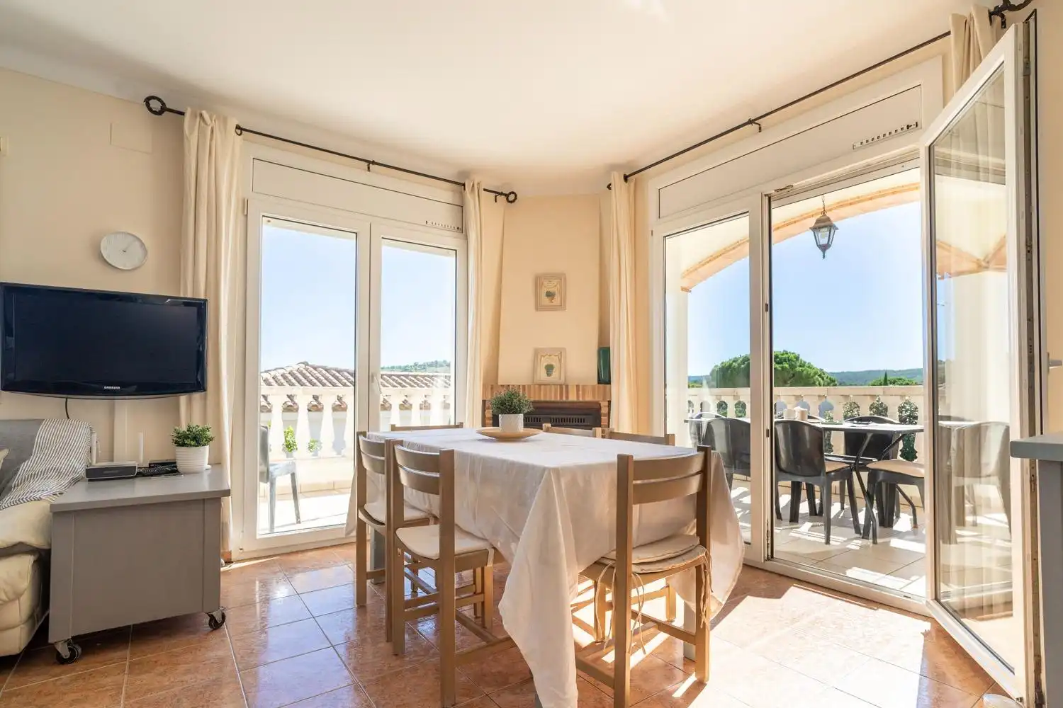 House with pool for sale in Pasaje Vall de Bianya, imagen 18
