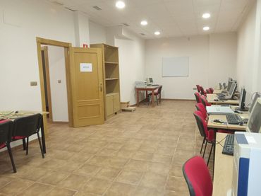 Local comercial en venda a Beniel