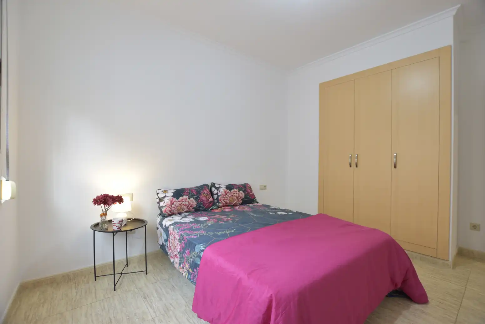 Piso de alquiler en Rafelbuñol / Rafelbunyol, Valencia