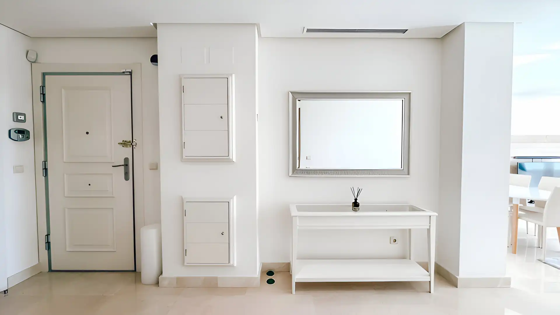 Apartamento con piscina en venta en Marbella Centro, imagen 2