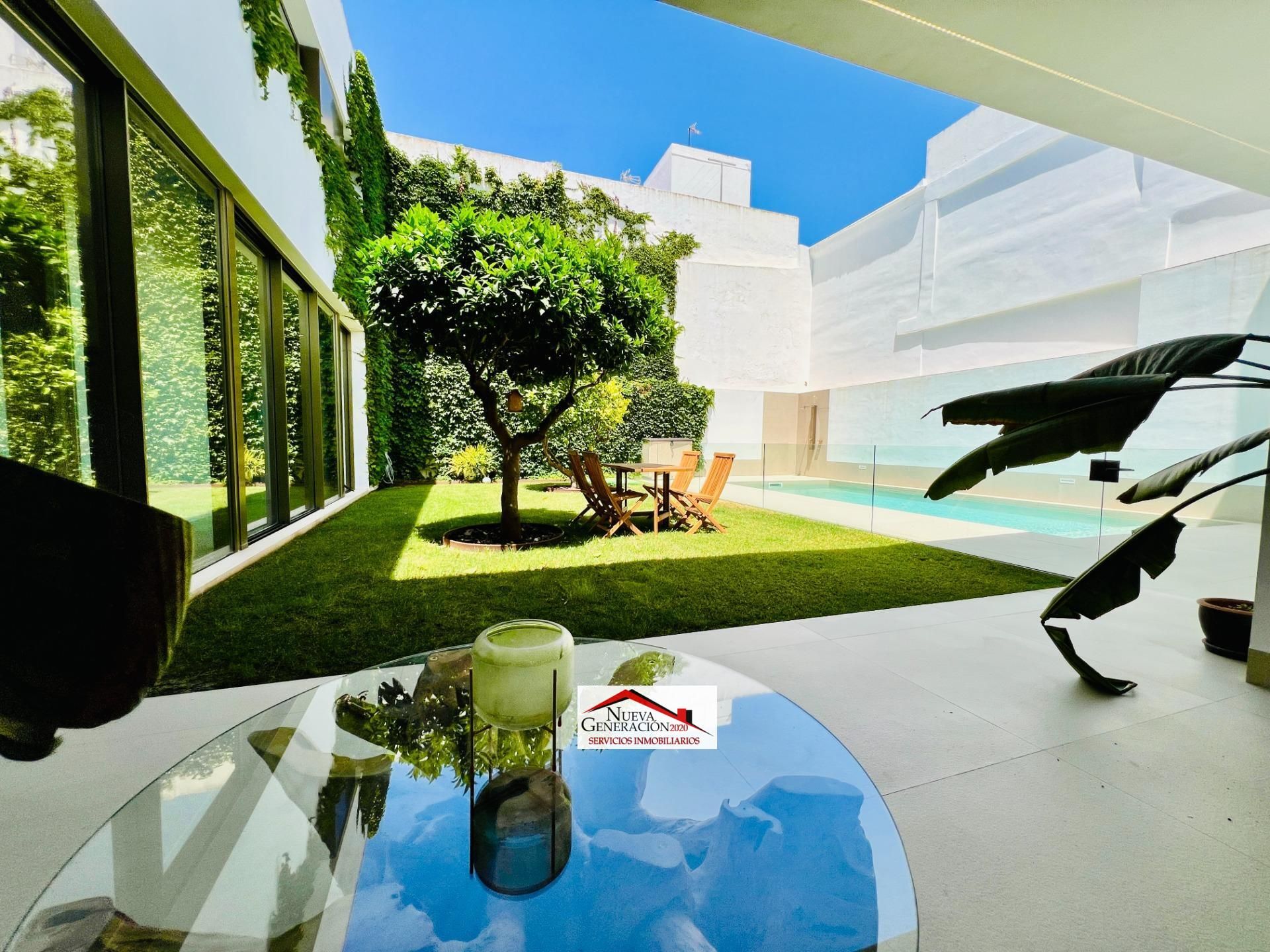Garden of House or chalet for sale in San Fernando  with Air Conditioner, Heating and Private garden