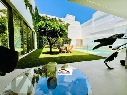 Jardí de Casa o xalet en venda en San Fernando amb Aire condicionat, Calefacció i Jardí privat