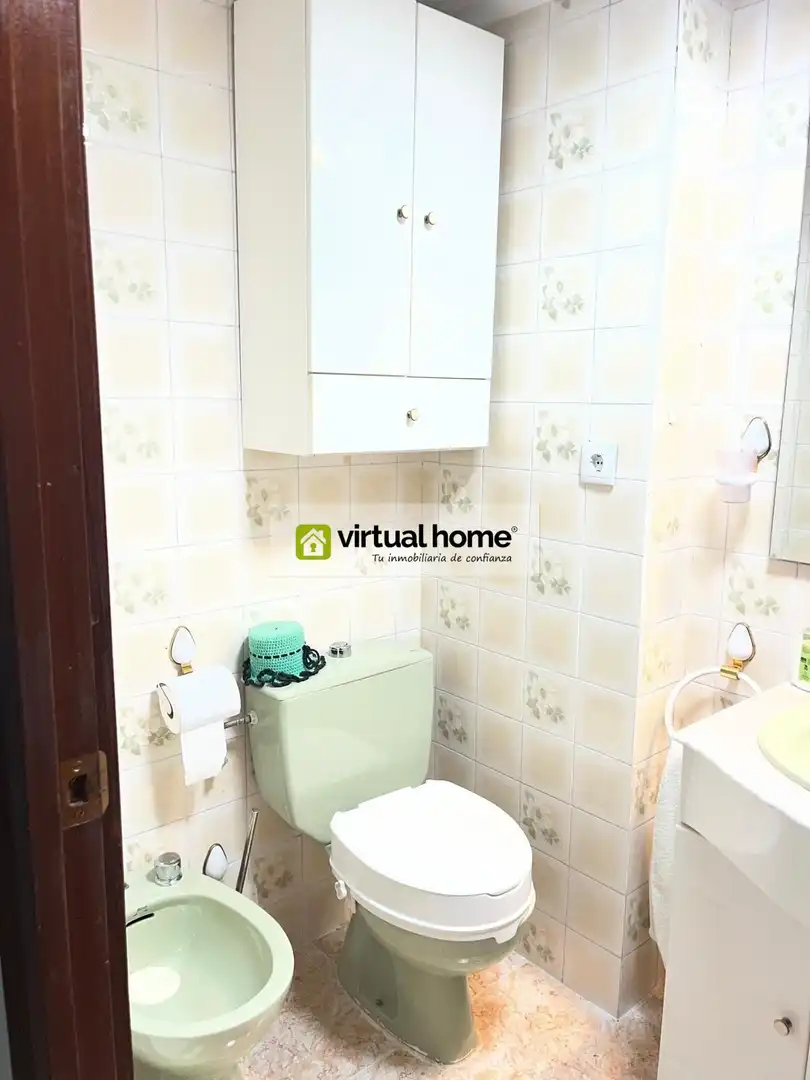 Bathroom of Flat for sale in Villajoyosa / La Vila Joiosa  with Air Conditioner and Furnished