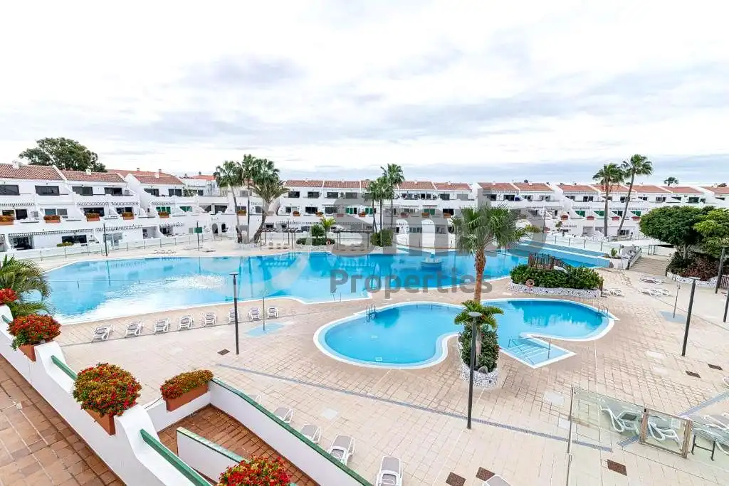 Exterior view of Ground floor for sale in Arona  with Furnished and Community pool