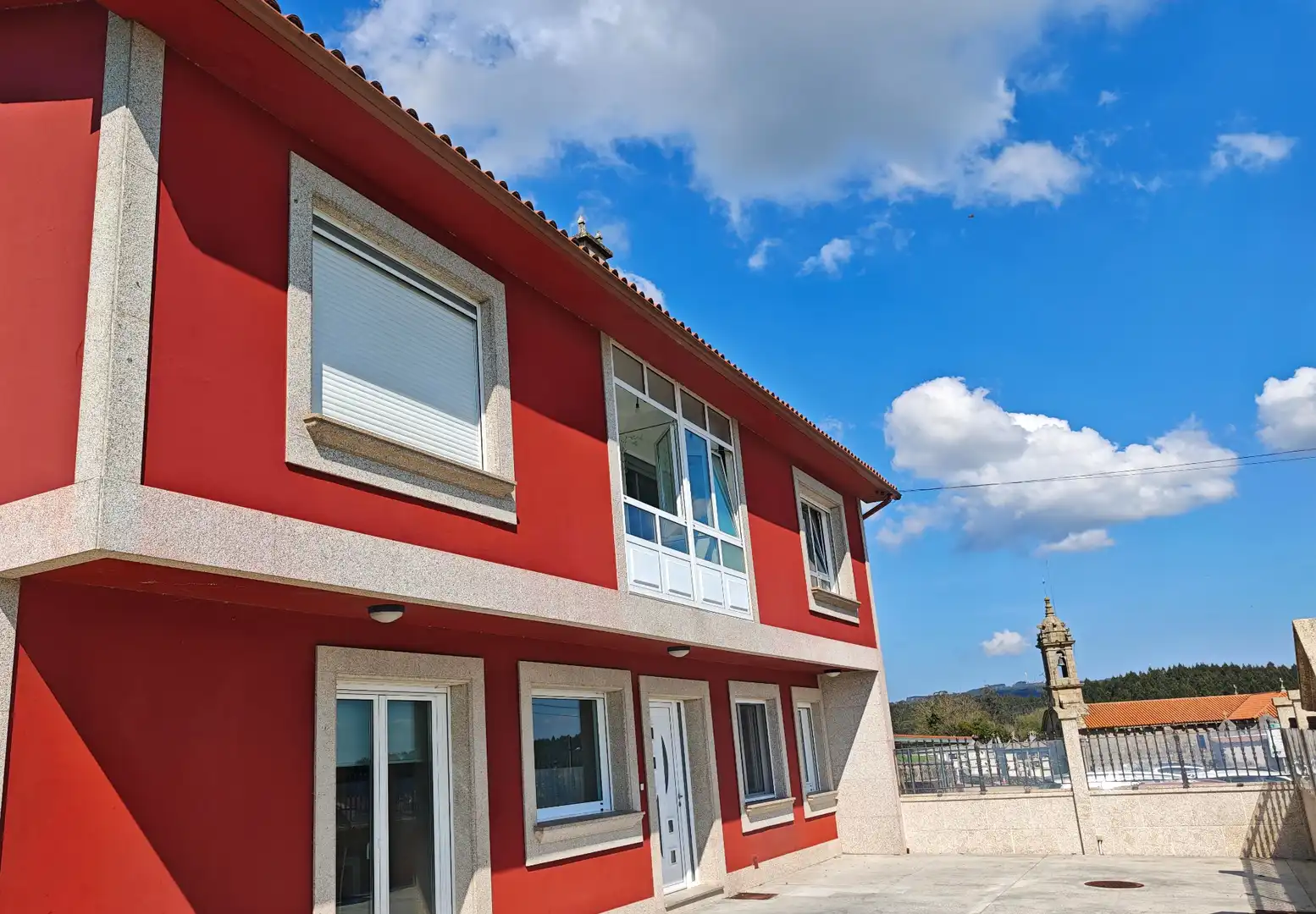 Vista exterior de Casa o xalet en venda en Tordoia amb Calefacció, Jardí privat i Traster