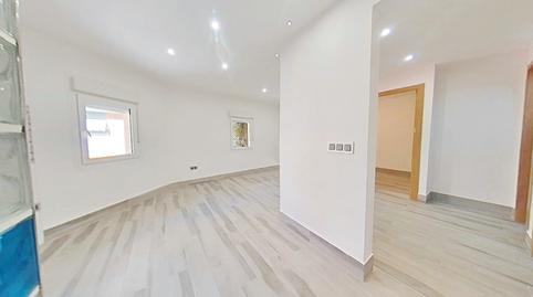 Foto 2 de Pis de lloguer a Santa Rosa, Barcelona